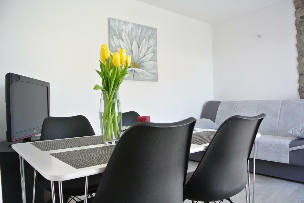 Apartmani Mistral Rogoznica  Kültér fotó