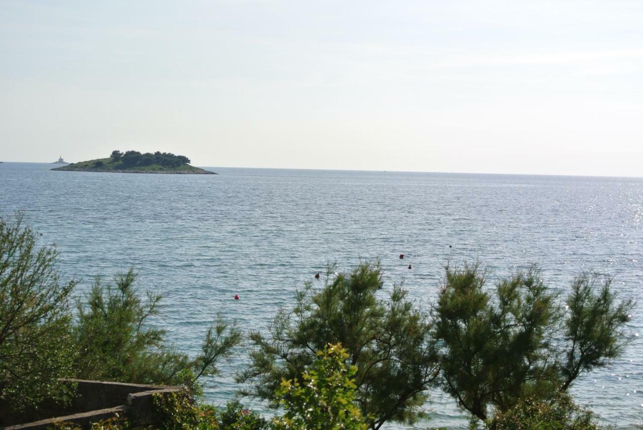 Apartmani Mistral Rogoznica  Kültér fotó