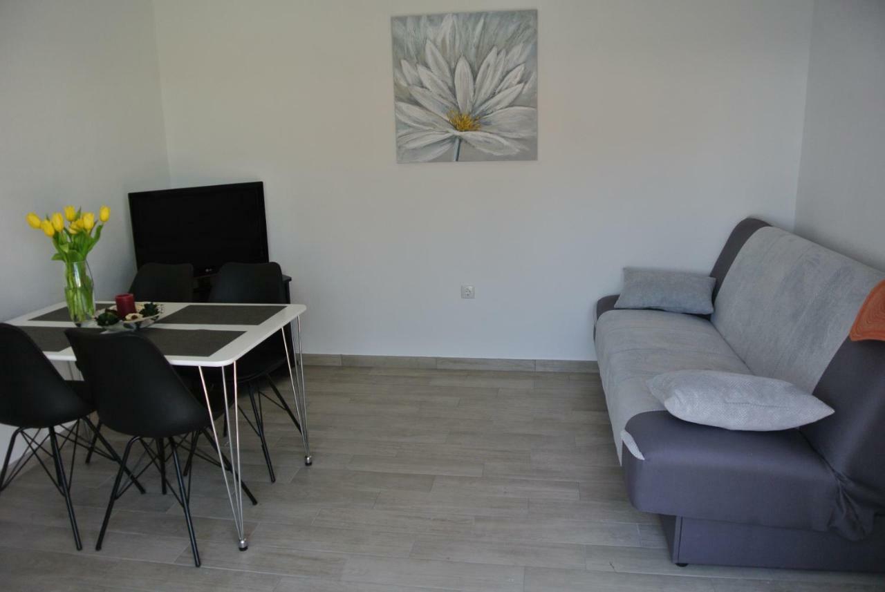 Apartmani Mistral Rogoznica  Kültér fotó