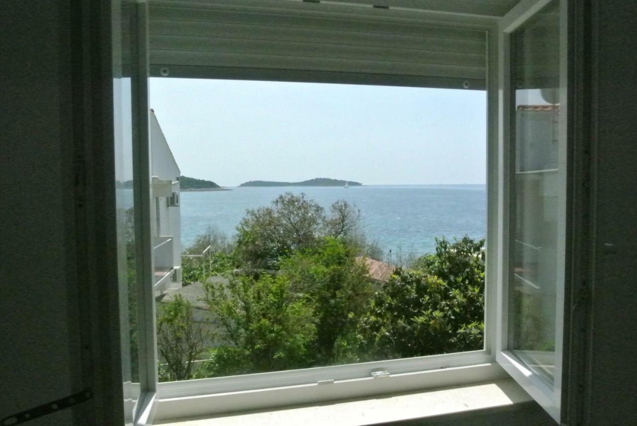Apartmani Mistral Rogoznica  Kültér fotó