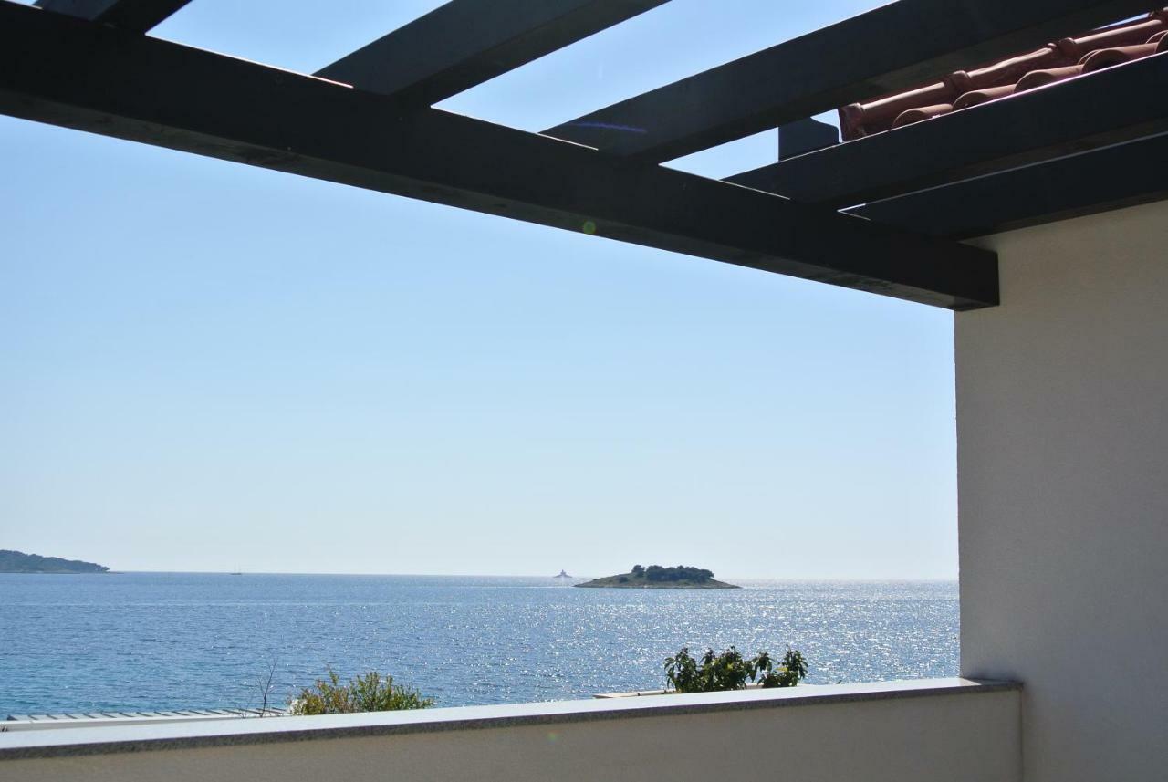 Apartmani Mistral Rogoznica  Kültér fotó