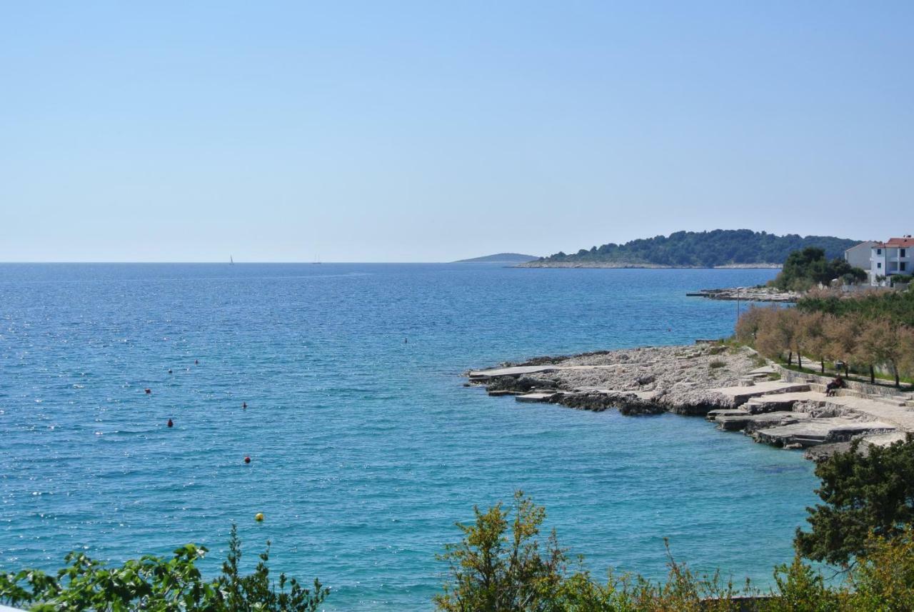 Apartmani Mistral Rogoznica  Kültér fotó